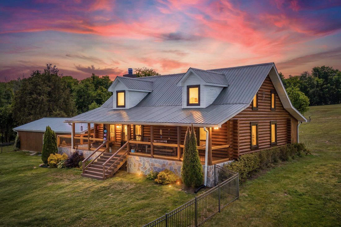 House in Watertown, Tennessee, United States 1 - 17999857