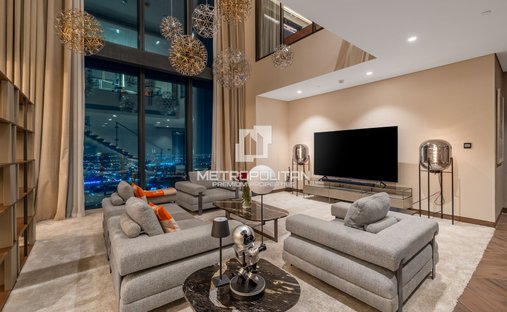 Apartment in Zabeel, Dubai, United Arab Emirates 1