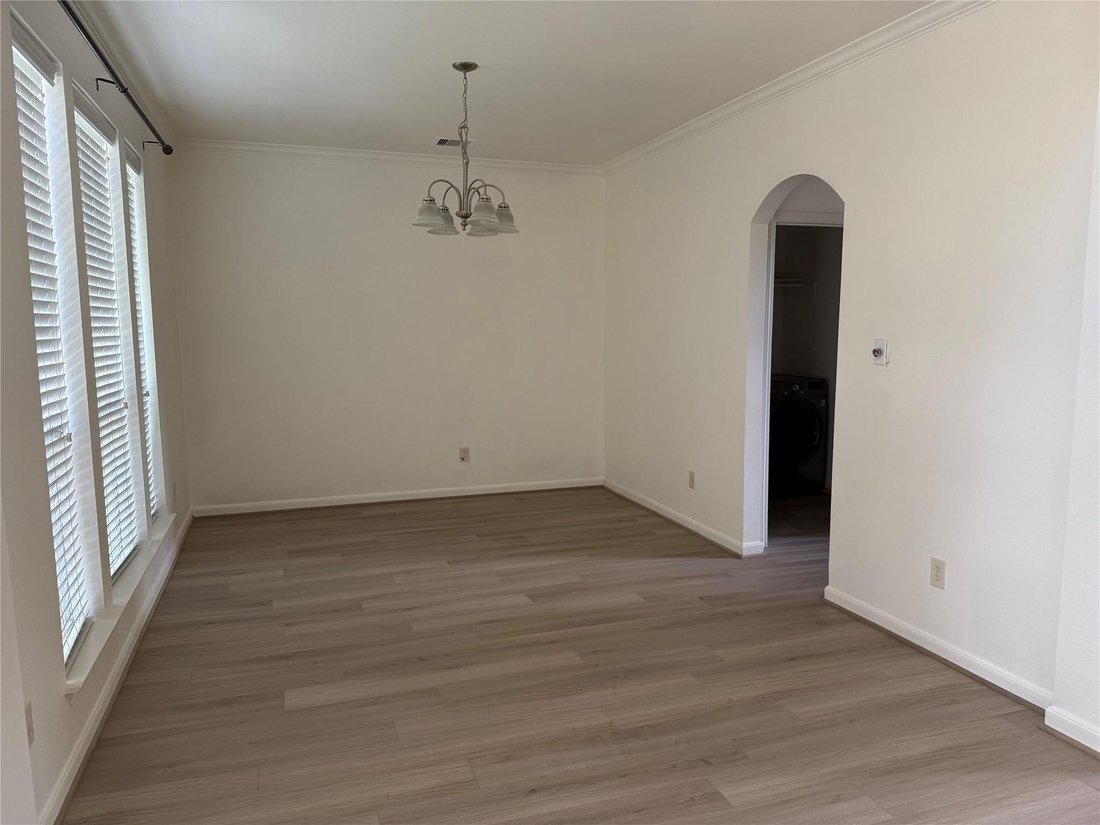 House in Katy, Texas, United States 5 - 17999938