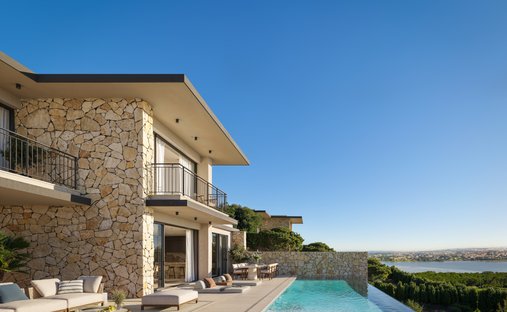 Villa in Vau, Leiria, Portugal 1