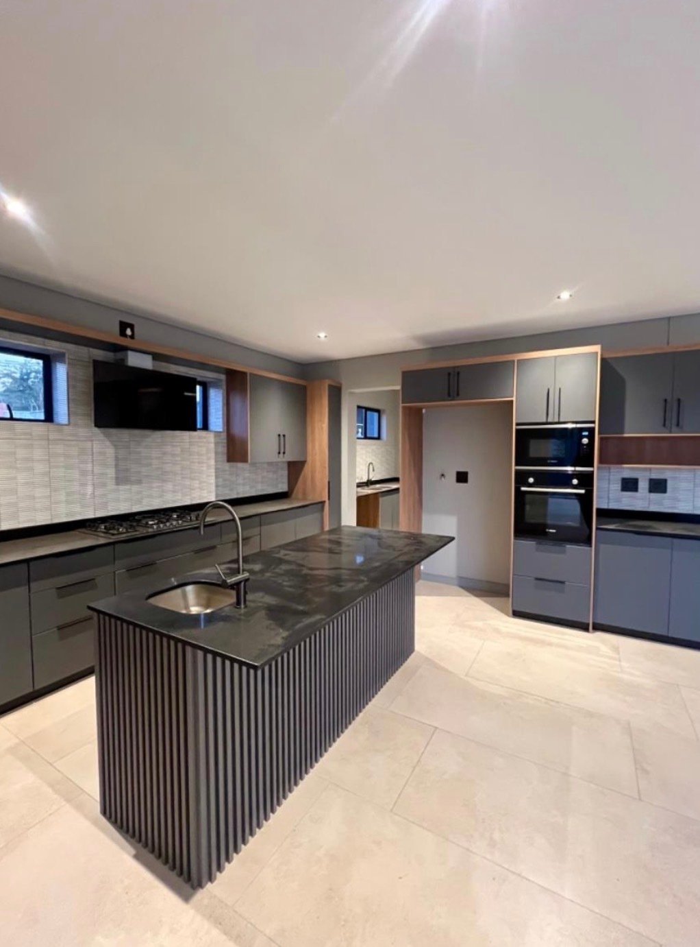 House in Midrand, Gauteng, South Africa 4 - 18000109