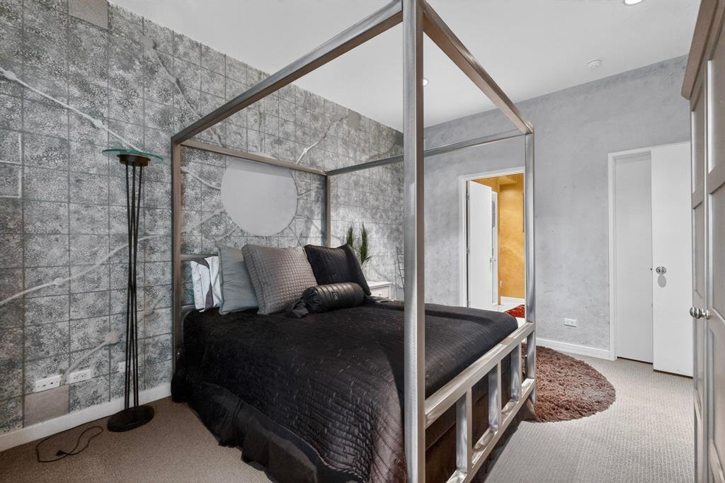 Townhouse in Dallas, Texas, United States 5 - 18000052