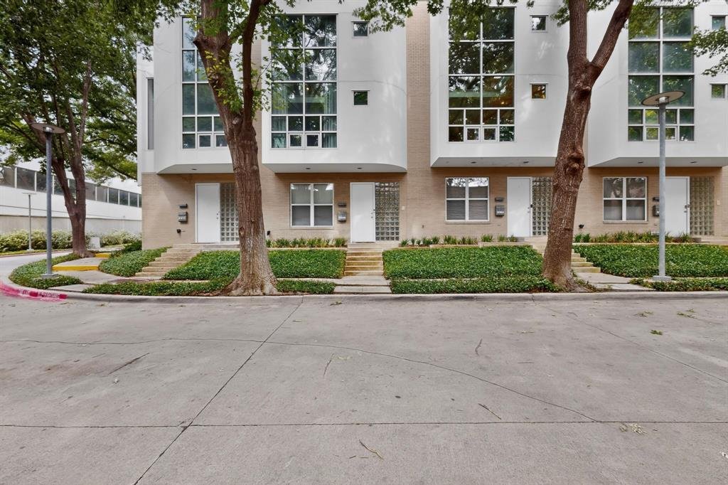 Townhouse in Dallas, Texas, United States 2 - 18000052