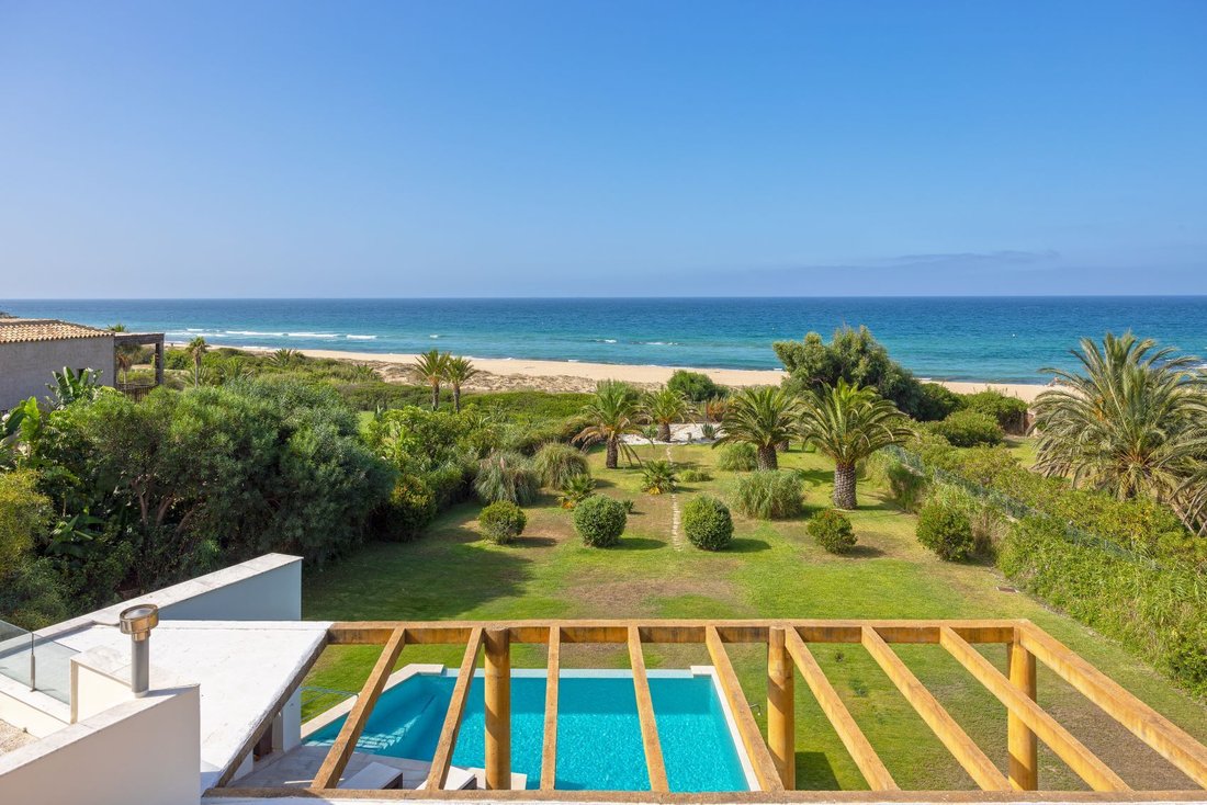 Villa in Zahara de los Atunes, Tarifa, Andalusia 2 - 18000110