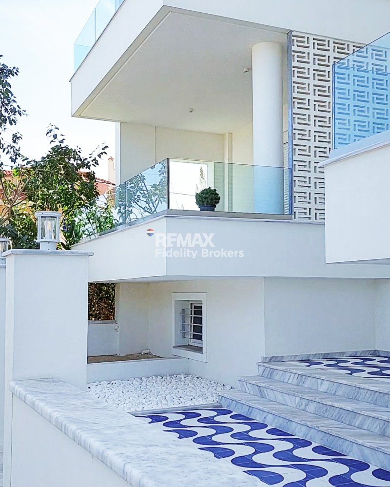 Vrachati Community, Vrachati, Greece 1 - 18000123