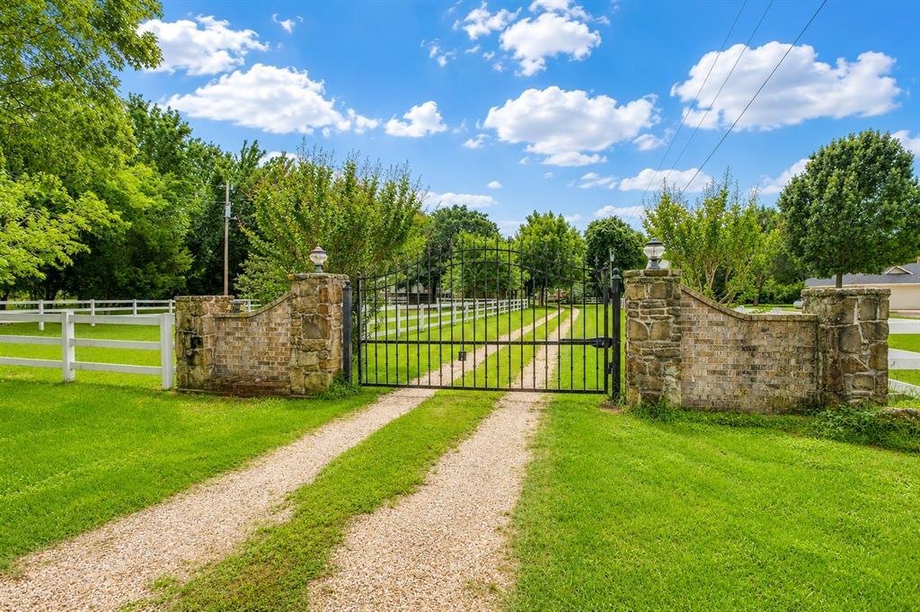 House in Burleson, Texas, United States 2 - 18000038