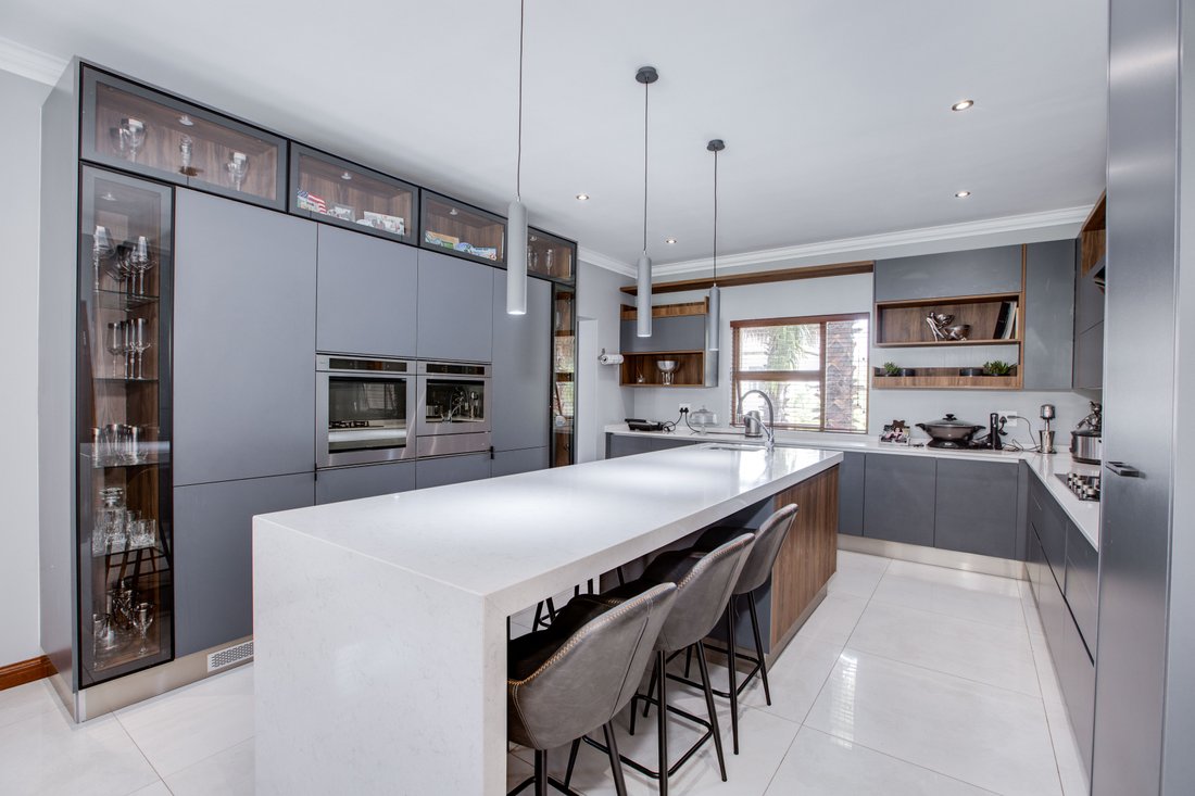 House in Sandton, Gauteng, South Africa 2 - 18000119