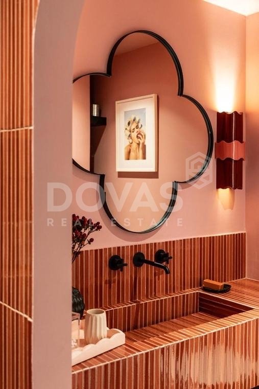 Apartment in Sunoikia Kolonakiou, 1st District of Athens, Athens 5 - 18000489
