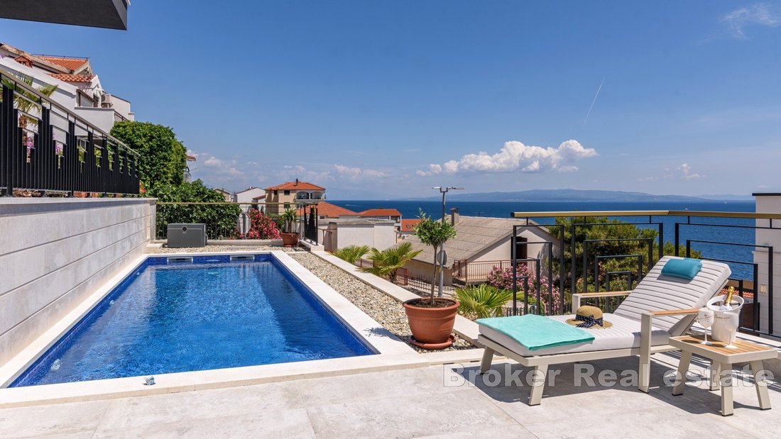 Villa in Okrug Gornji, Split-Dalmatia County, Croatia 1 - 18000605