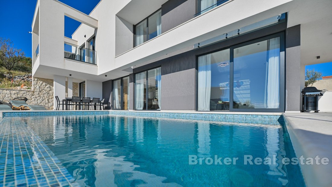 Villa in Trogir, Split-Dalmatia County, Croatia 2 - 18000621