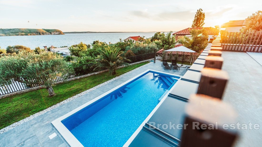 Villa in Mjesni odbor Vostarnica, Zadar, Zadar County 1 - 18000608