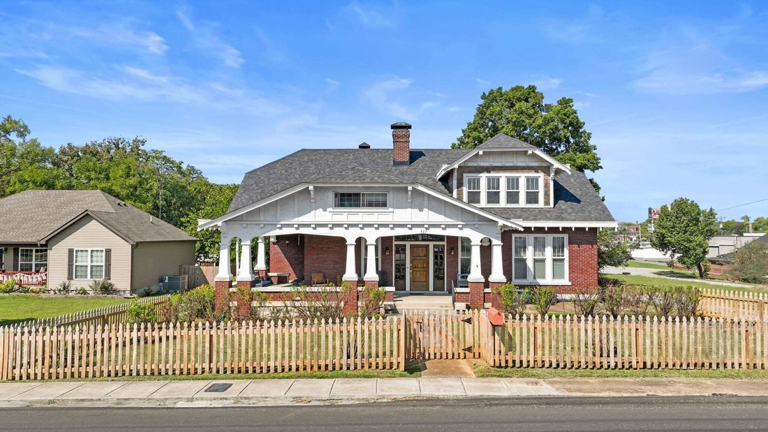 House in Shelbyville, Tennessee, United States 2 - 18000238