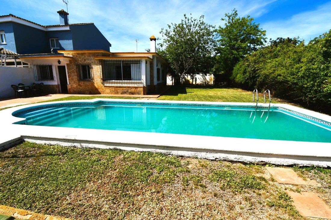 Chalet in El Puerto de Santa María, Andalusia, Spain 5 - 18000213