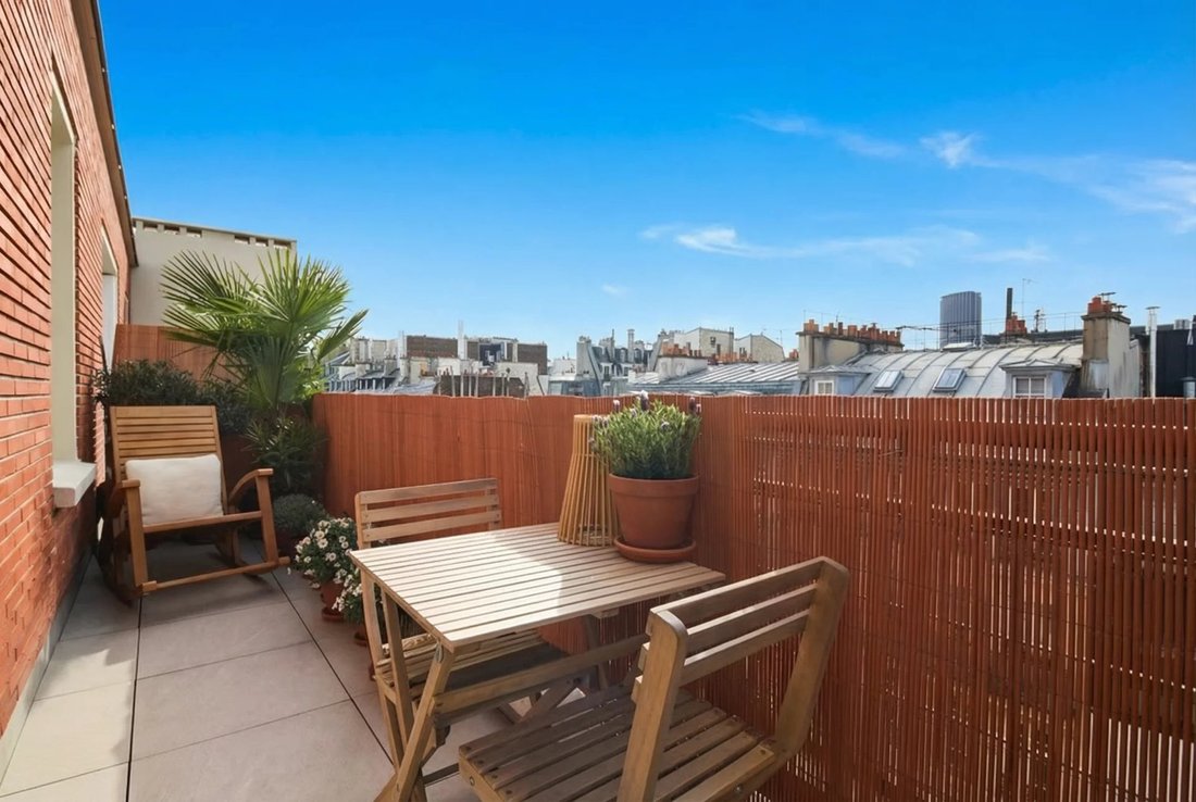 Apartment in Odéon, Paris 6e Arrondissement, Paris 2 - 18000478