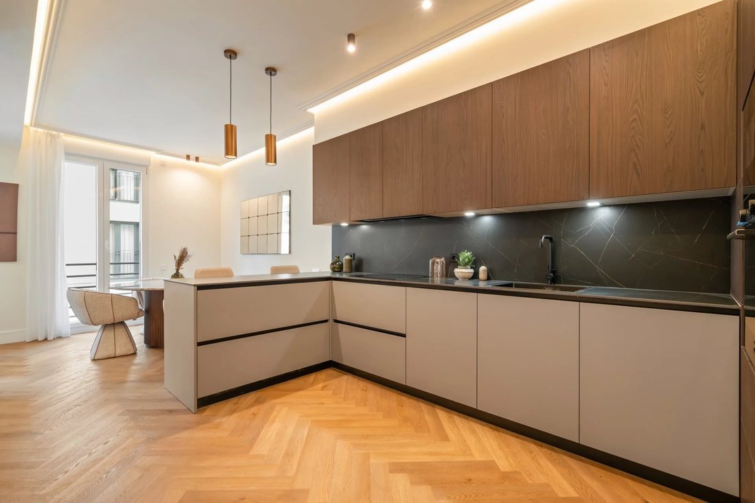 Apartment in Chamberi, Madrid, Spain 2 - 18000582