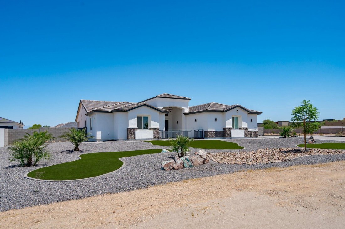 Peoria, Arizona, United States 4 - 18000133