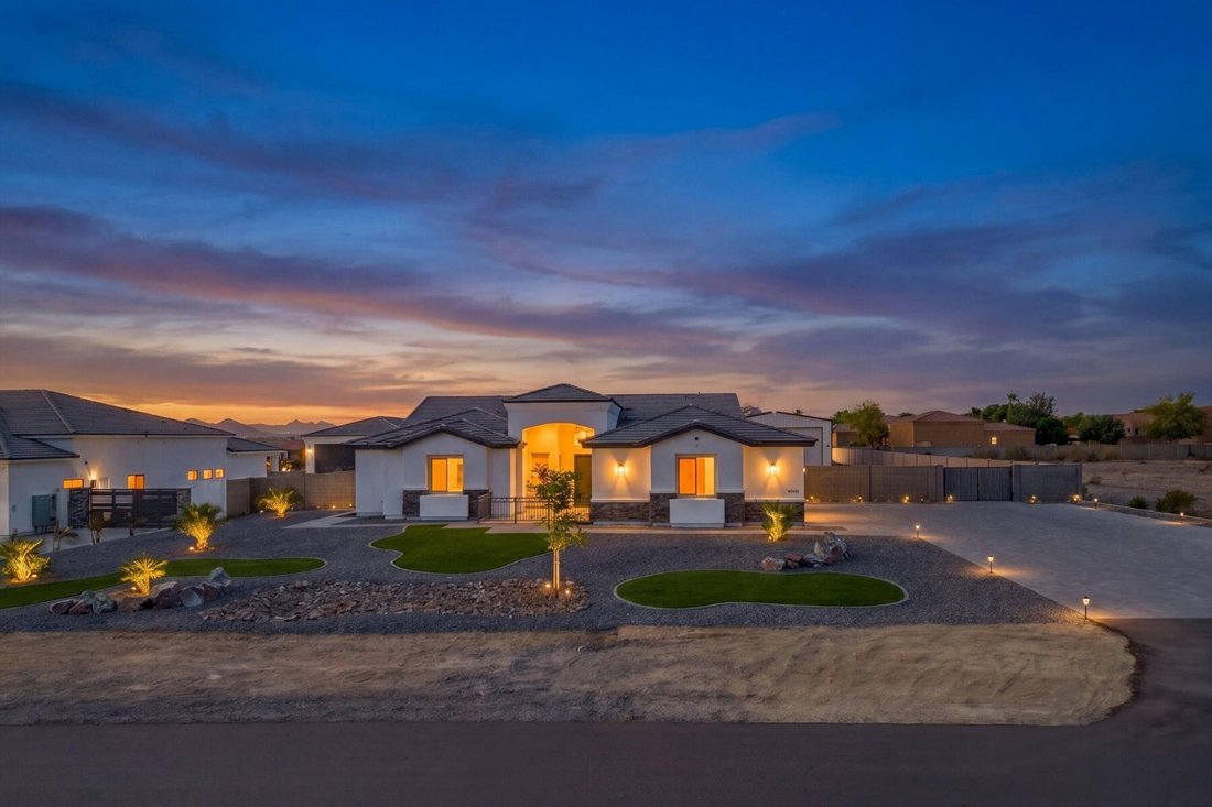 Peoria, Arizona, United States 2 - 18000133