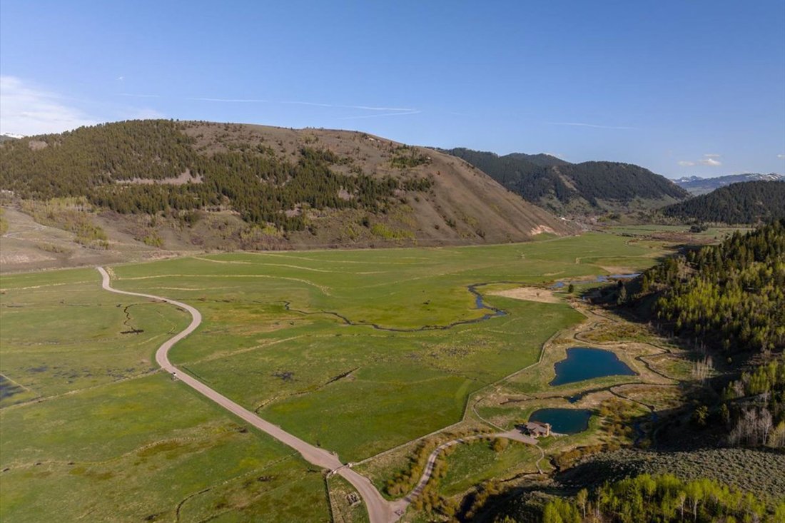 Farm Ranch in Jackson, Wyoming, United States 4 - 18000131