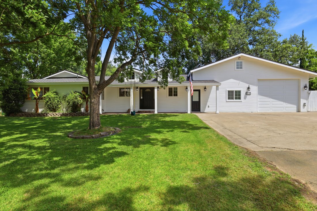 Fair Oaks, California, United States 1 - 18000139