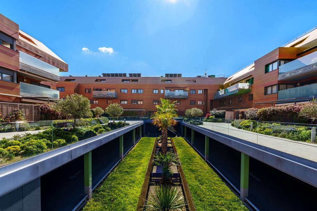 Apartment in Pozuelo de Alarcon, Comunidad de Madrid, Spain 3 - 17429680
