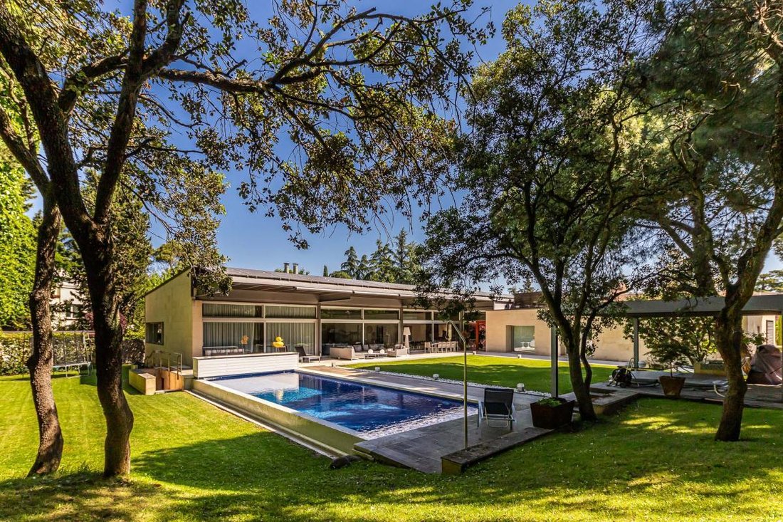 Villa in Moncloa-Aravaca, Madrid, Spain 5 - 17342907