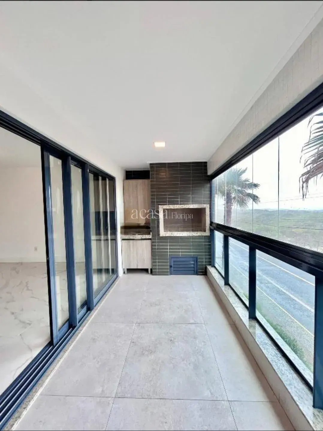Apartment in Florianópolis, State of Santa Catarina, Brazil 2 - 18000557