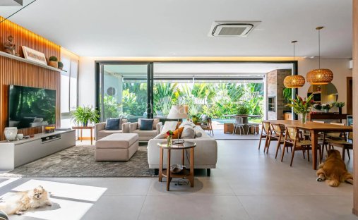 House in Florianópolis, State of Santa Catarina, Brazil 1