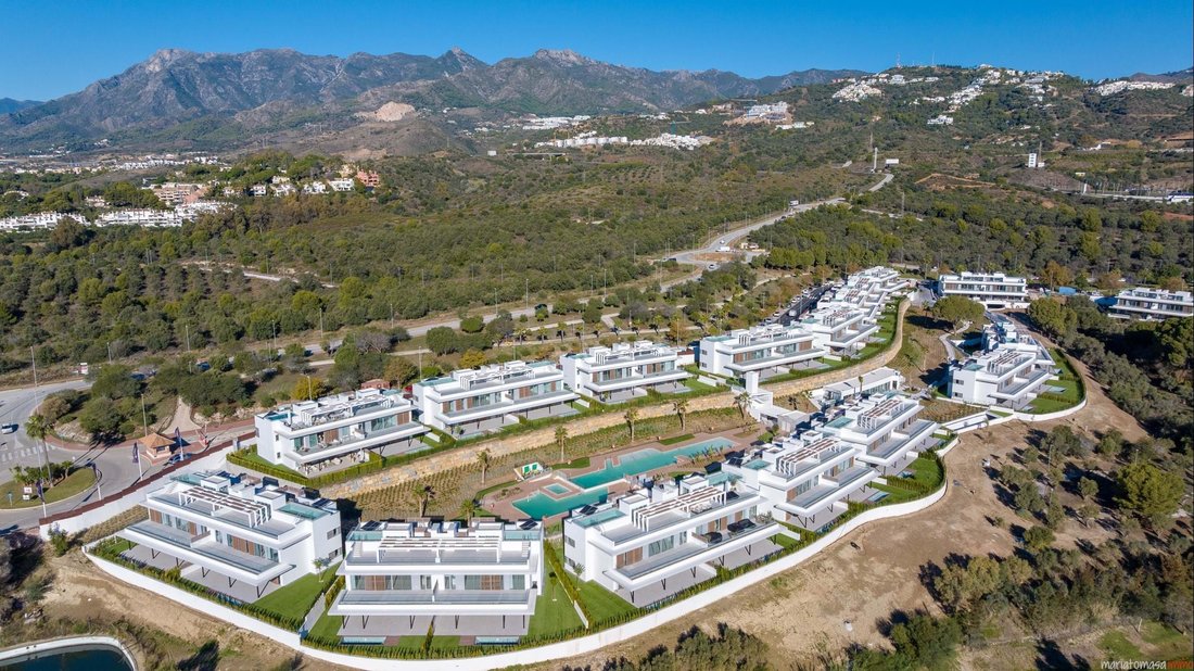 Apartment in Marbella, Andalusia, Spain 5 - 18000178