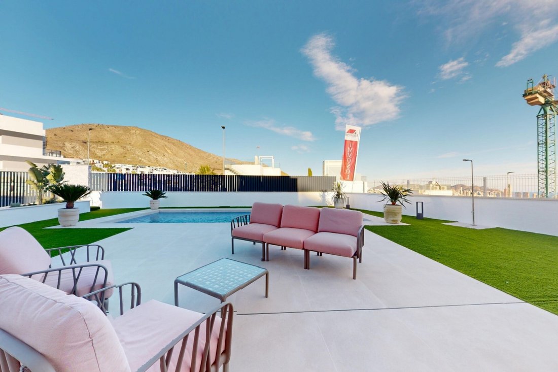 Villa in Finestrat, Valencian Community, Spain 3 - 14812172
