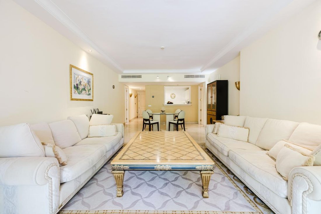 Apartment in Estepona, Andalusia, Spain 5 - 17984602
