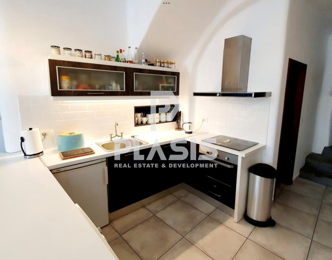 House in Thira, Aegean, Greece 5 - 16027432