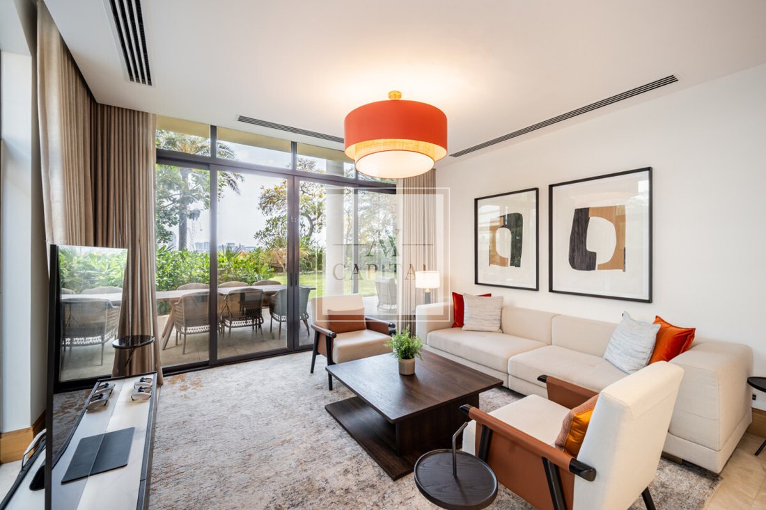 Villa in Damac Hills, Dubai, United Arab Emirates 2 - 18000504