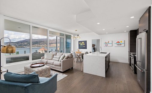 Condo in Kelowna, British Columbia, Canada 1