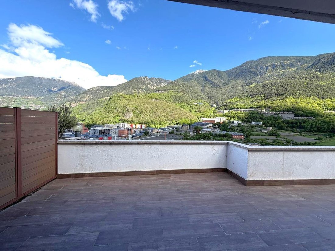 Apartment in Andorra la Vella, Andorra la Vella, Andorra 1 - 18000182