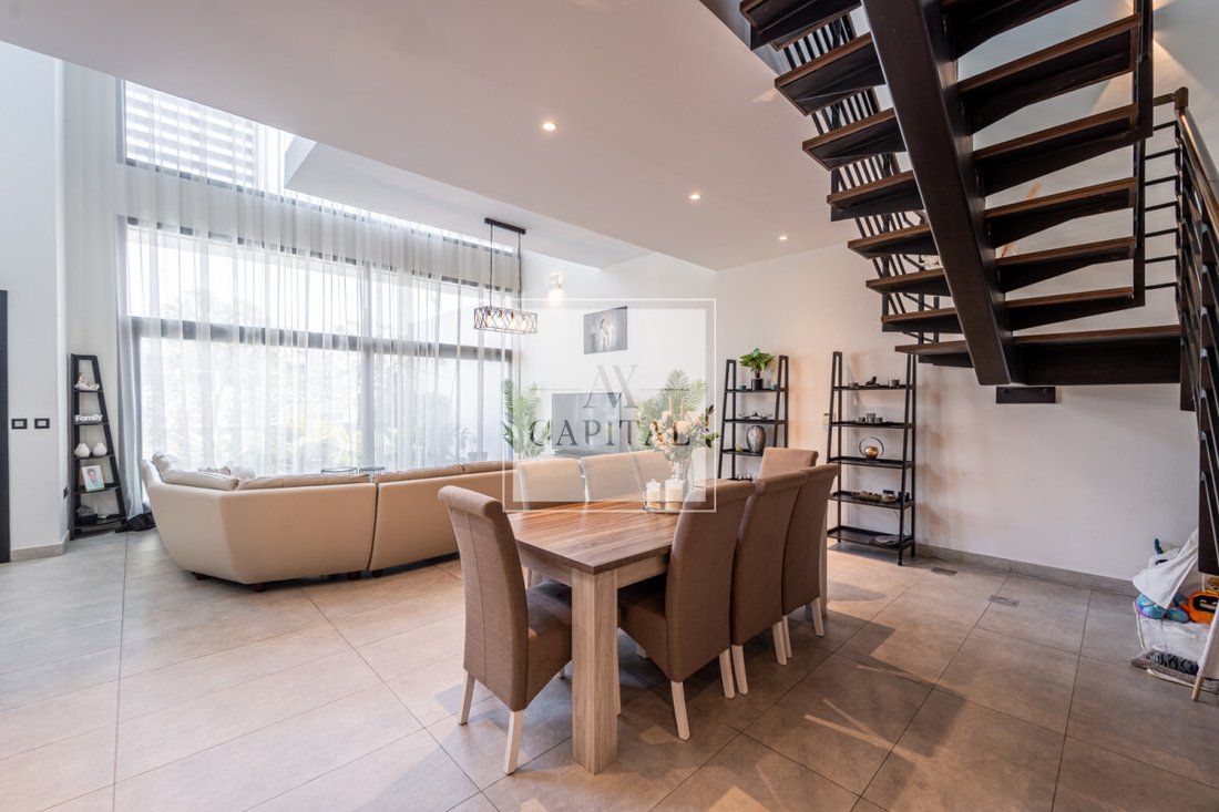 Townhouse in Burj Khalifa Lake, Downtown Dubai, Dubai 4 - 18000508