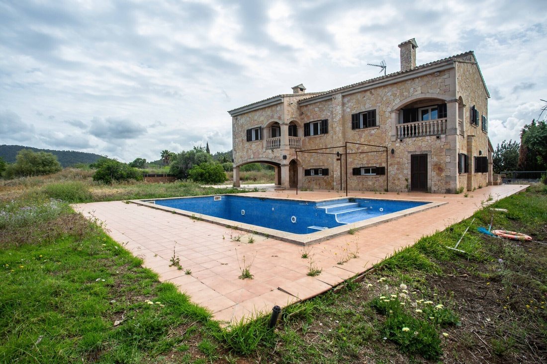 Finca in Bunyola, Balearic Islands, Spain 1 - 18000603