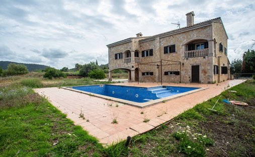 Finca in Bunyola, Balearic Islands, Spain 1