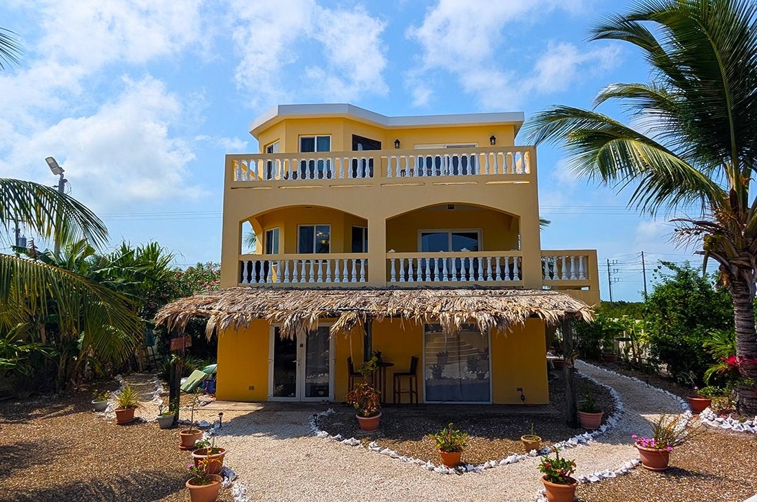 House in San Pedro, Belize District, Belize 1 - 18000701