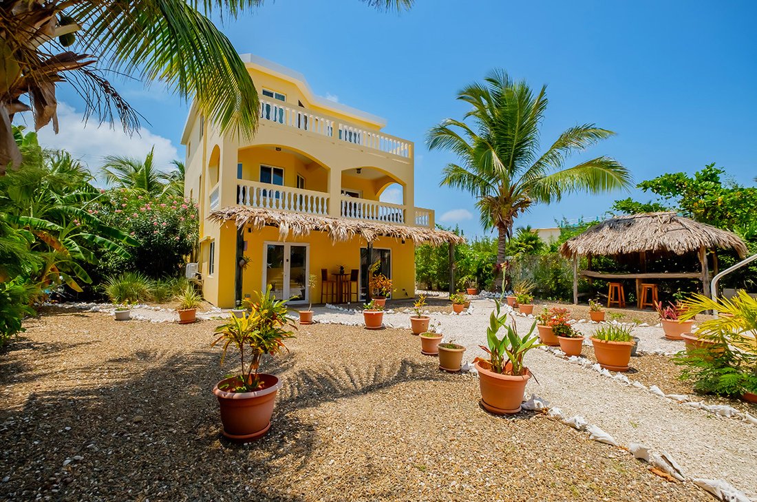 House in San Pedro, Belize District, Belize 5 - 18000701