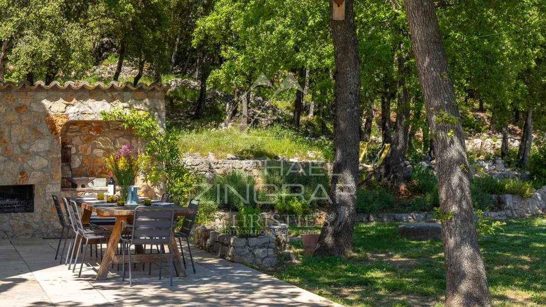 Villa in Bargemon, Provence-Alpes-Côte d'Azur, France 5 - 18000672