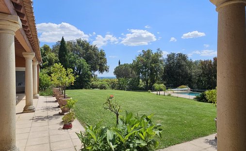 Villa à Ouest, Pignan, France 1