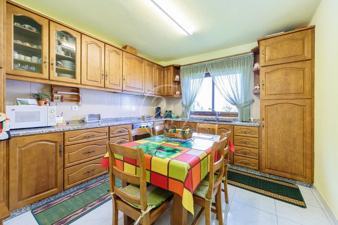 Villa in Vigo (District), Vigo, Spain 5 - 18000696