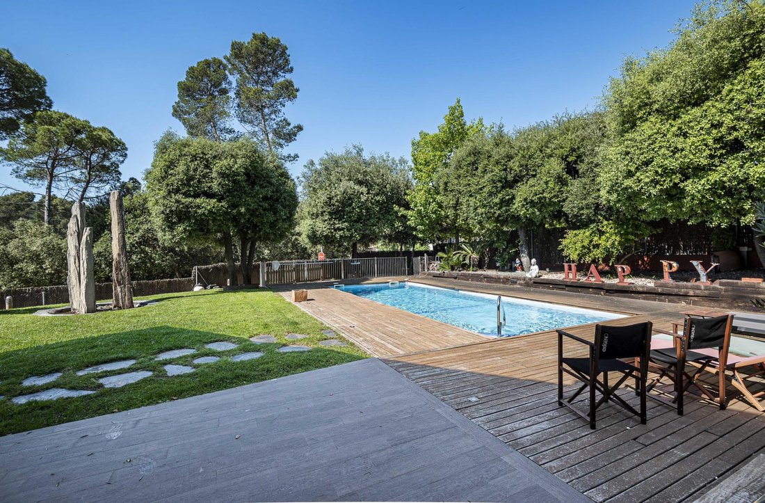 Villa in Sant Cugat del Valles, Catalonia, Spain 4 - 18000638