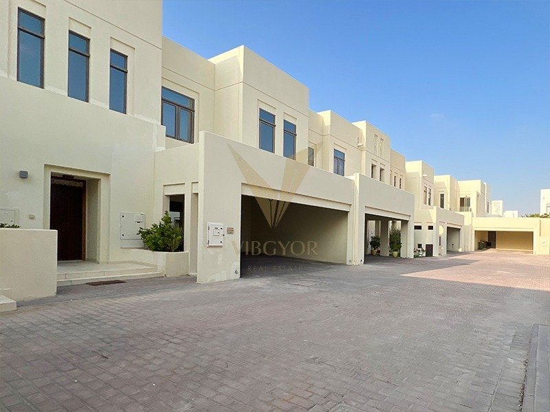 Townhouse in Reem, Dubai, United Arab Emirates 3 - 18000670
