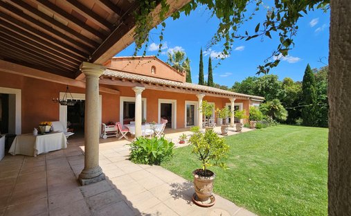 Villa à Ouest, Pignan, France 1
