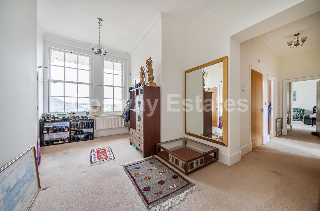 Apartment in Barnet, England 5 - 18000597