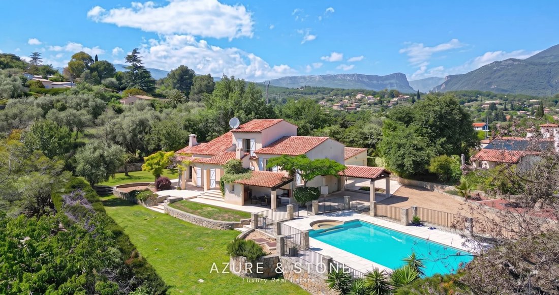 Villa in Le Rouret, Provence-Alpes-Côte d'Azur, France 2 - 18000644