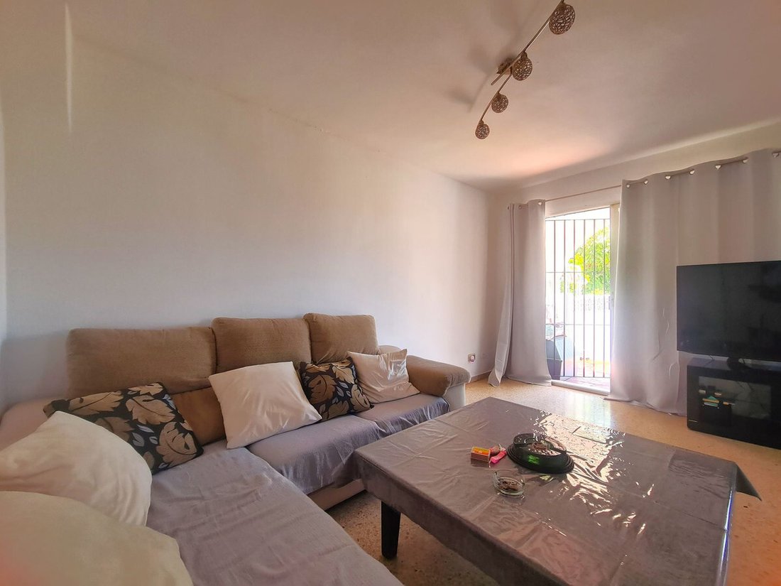Villa in Estepona, Andalusia, Spain 5 - 18000688
