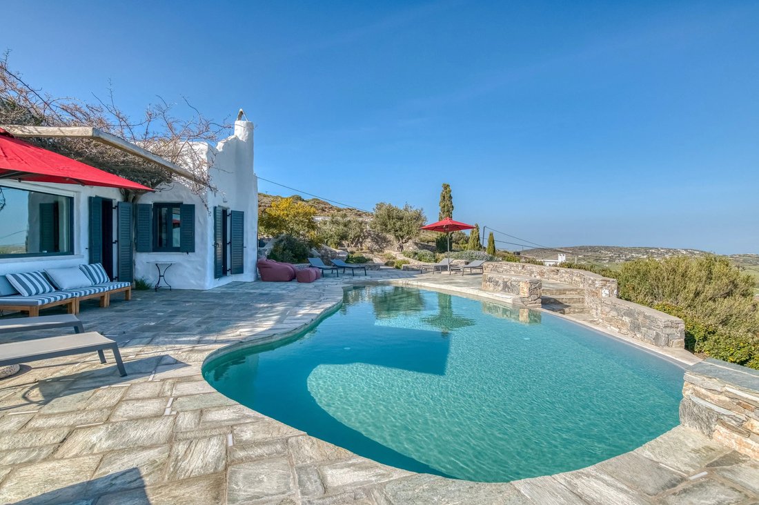 Villa in Paros, Aegean, Greece 1 - 18003597