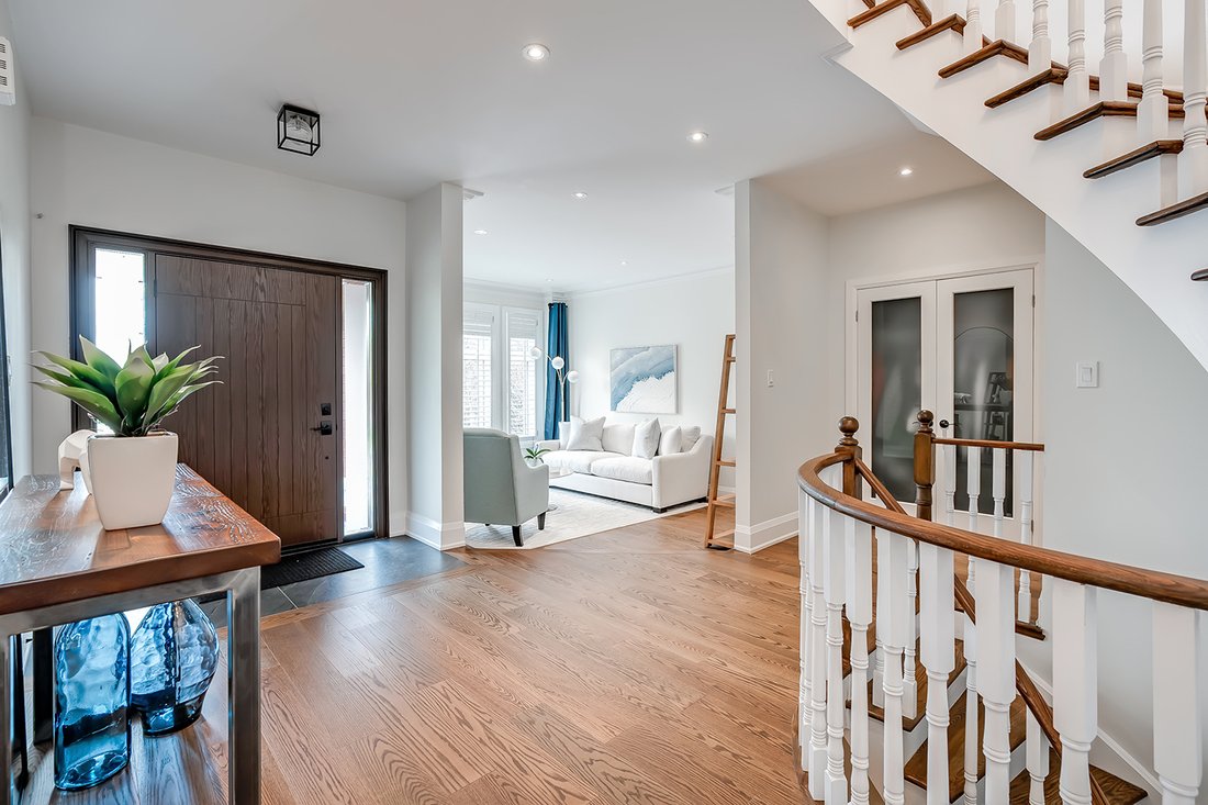 House in Oakville, Ontario, Canada 4 - 18001258